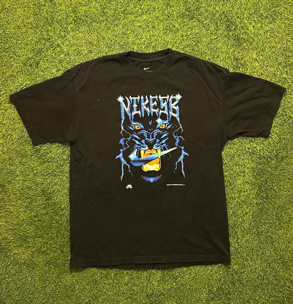 Nike SB x Samborghini Panther Graphic Short Sleeve T-Shirt Black Size M